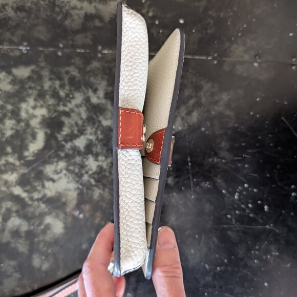 Dooney and Bourke Fey Wristlet - Picture 5 of 6